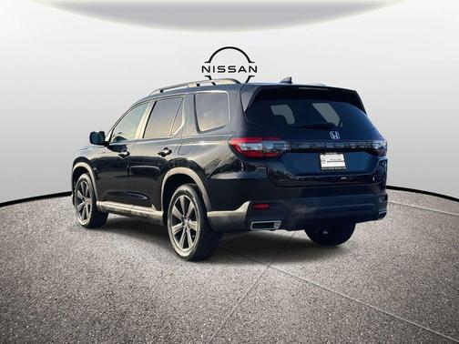 2023 Honda Pilot Sport