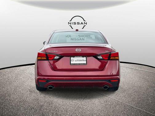 2025 Nissan Altima SL