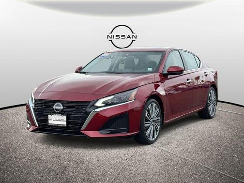 2025 Nissan Altima SL