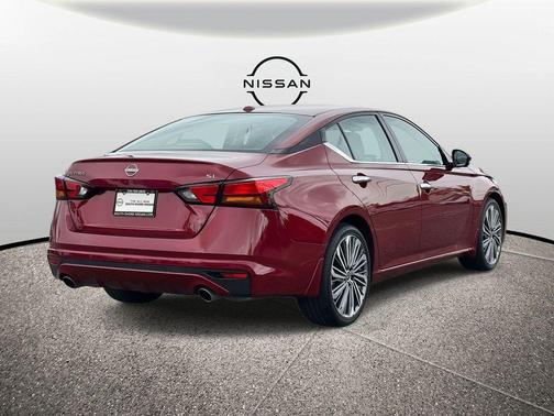 2025 Nissan Altima SL