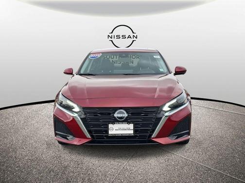 2025 Nissan Altima SL