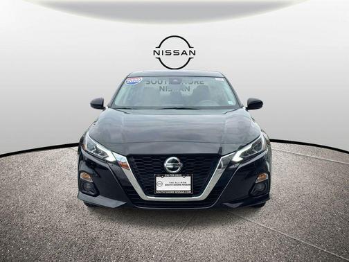 2022 Nissan Altima 2.5 SL