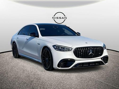 2025 Mercedes-Benz AMG S 63 E Base