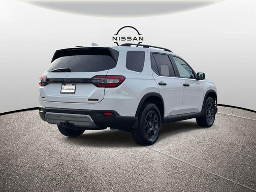 2023 Honda Pilot TrailSport
