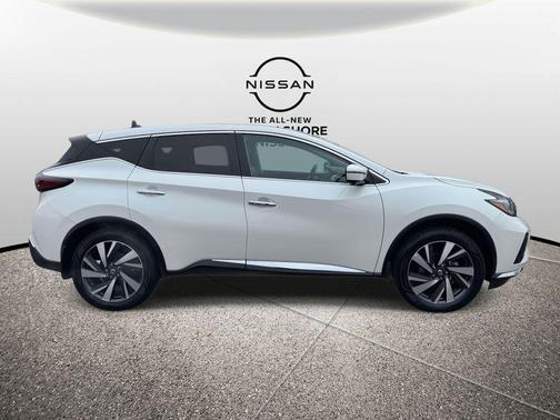 2022 Nissan Murano SL