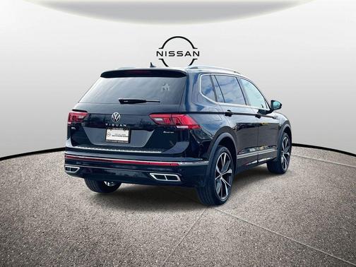 2024 Volkswagen Tiguan 2.0T SEL R-Line