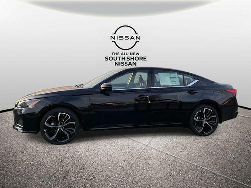2025 Nissan Altima SR