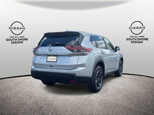 Brilliant Silver Metallic 2025 Nissan Rogue SV