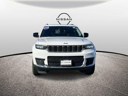 2022 Jeep Grand Cherokee L Laredo