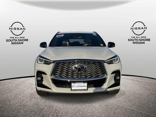 Radiant White 2025 INFINITI QX55 LUXE
