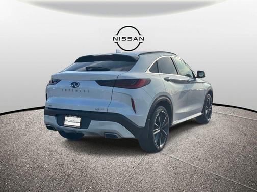 2025 INFINITI QX55 LUXE