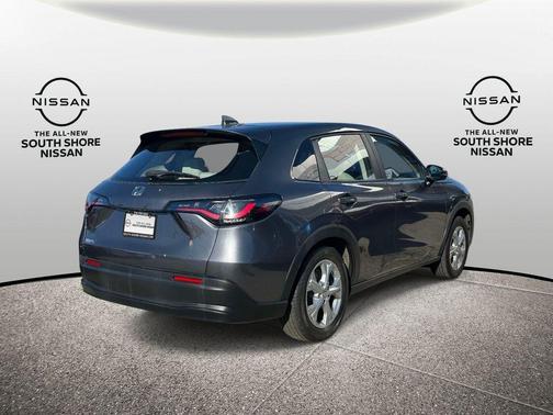 Modern Steel Metallic 2023 Honda HR-V LX