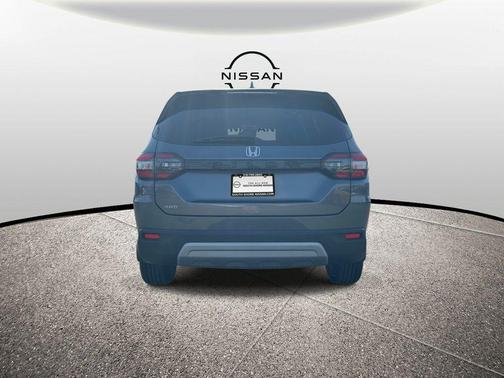 Modern Steel Metallic 2024 Honda Pilot EX-L