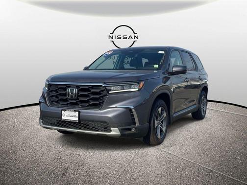 Modern Steel Metallic 2024 Honda Pilot EX-L