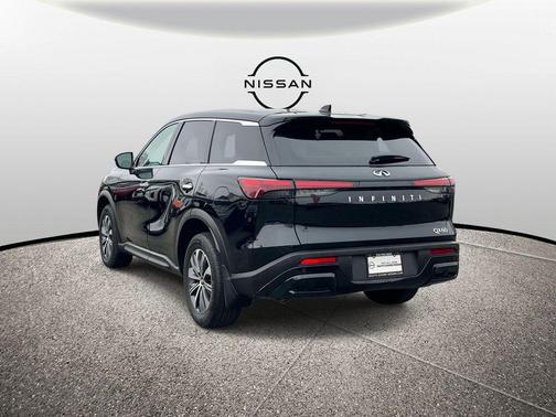 2025 INFINITI QX60 Pure