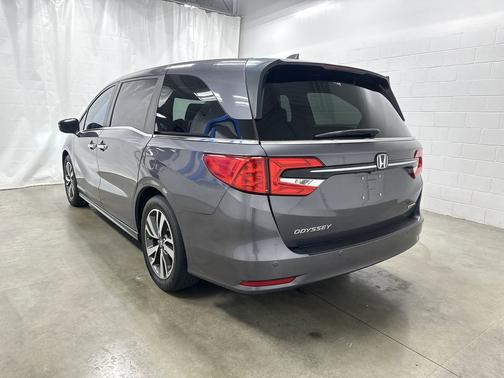 2022 Honda Odyssey 