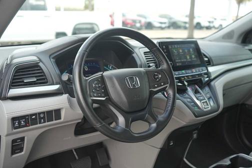 2024 Honda Odyssey 