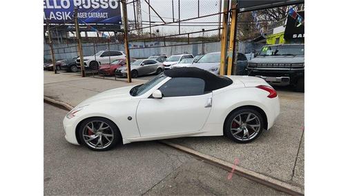 2015 Nissan 370Z Touring Sport