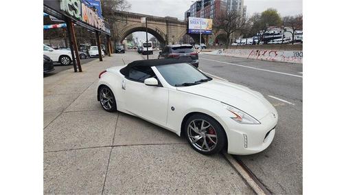 2015 Nissan 370Z Touring Sport