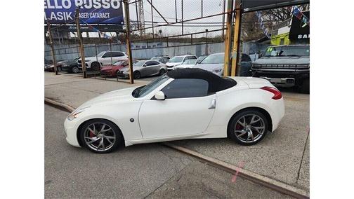 2015 Nissan 370Z Touring Sport