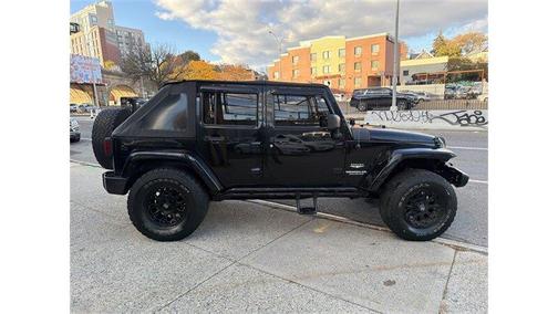 2011 Jeep Wrangler Unlimited Sahara