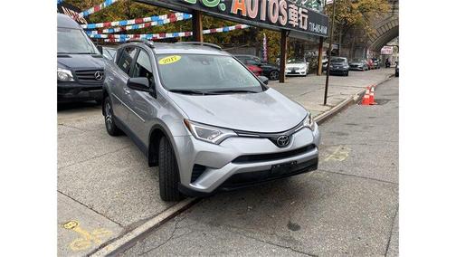 2017 Toyota RAV4 LE