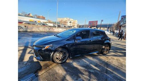 2024 Toyota Corolla Hatchback SE