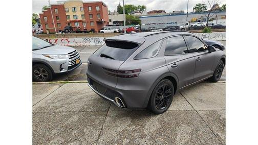 2022 Genesis GV70 2.5T