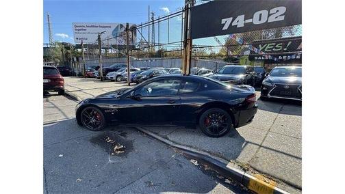 2016 Maserati GranTurismo