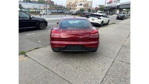 2016 Porsche Panamera EDTION