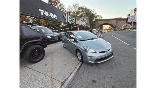 2013 Toyota Prius Plug-in 