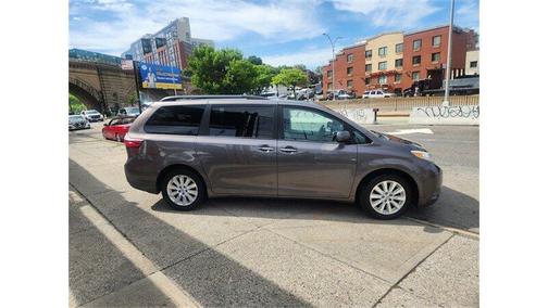 Gray 2015 Toyota Sienna XLE