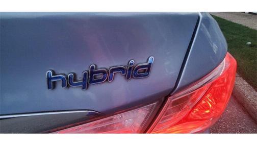 2012 Hyundai SONATA Hybrid Base