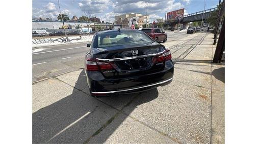 2017 Honda Accord Hybrid EX-L