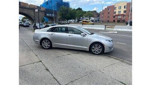 2016 Lincoln MKZ Base