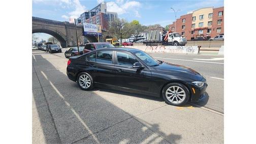 2018 BMW 320 i