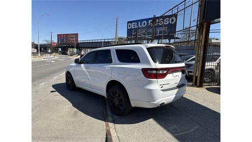 White 2018 Dodge Durango GT