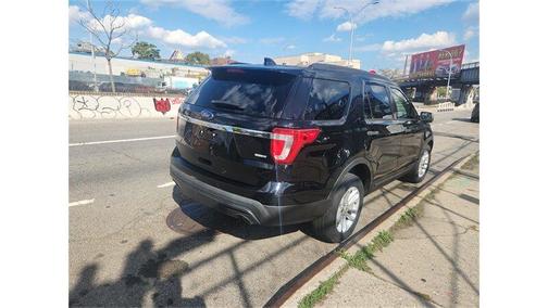 2016 Ford Explorer Base