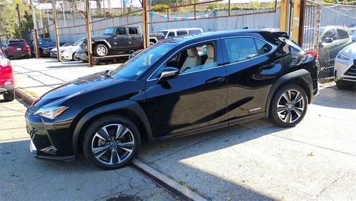 2021 Lexus UX 250h Base