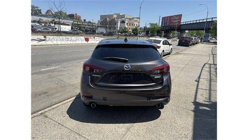 Machine Gray Metallic 2018 Mazda Mazda3 Grand Touring