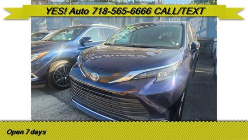 2024 Toyota Sienna XLE