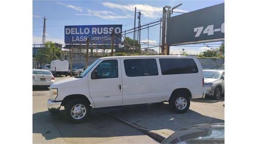 2011 Ford E350 Super Duty XL