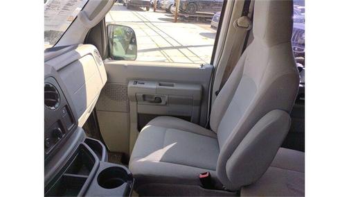 2011 Ford E350 Super Duty XL