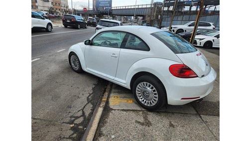 2015 Volkswagen Beetle 1.8T