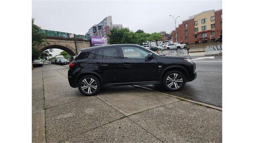 2024 Mitsubishi Outlander Sport S