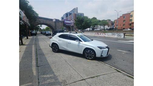 2022 Lexus UX 200
