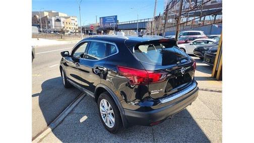 2019 Nissan Rogue Sport SV