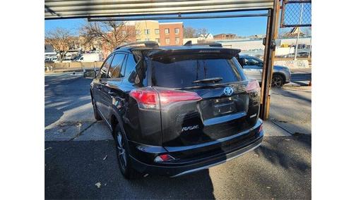 2018 Toyota RAV4 Hybrid LE