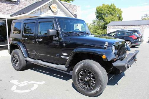 2011 Jeep Wrangler Unlimited Sahara