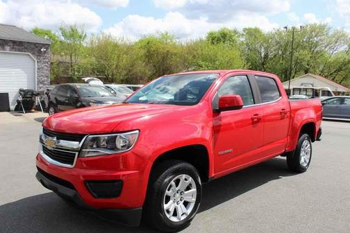 Red 2018 Chevrolet Colorado LT